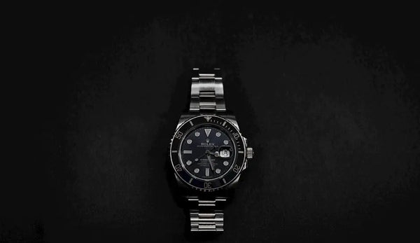 How Does the Breitling Superocean Compare to Other Dive Watches?