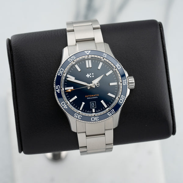 Christopher Ward C60 Trident Pro 300