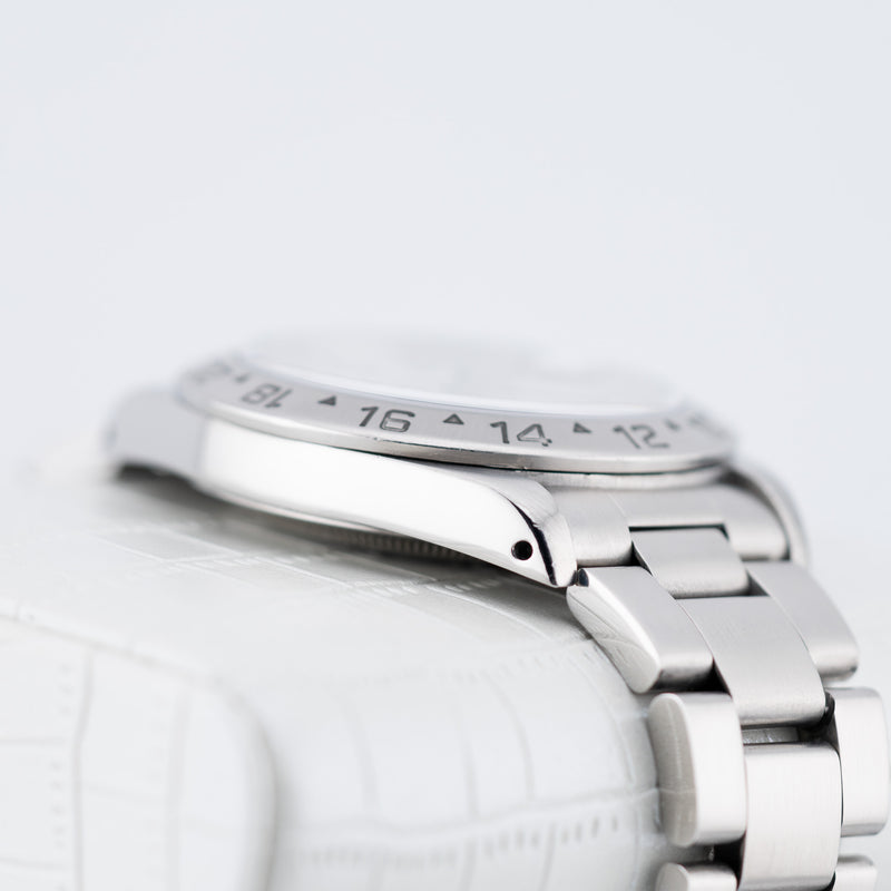 Rolex Explorer II - Ref. 16570 - 40mm Stainless Steel - Swiss Only Dial
