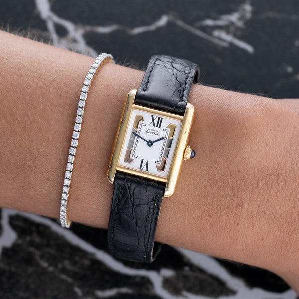Cartier Tank Must - Ref. 5057001 - 28mm * 20mm Silver - Classy Vintage Model