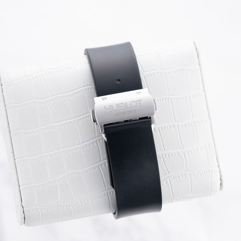 Hublot Classic Fusion - Ref. B1915.1 - 41mm Stainless Steel - Iconic Design