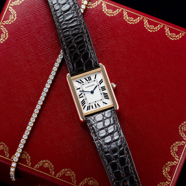 Cartier Tank W5200025 watch with Rose Gold case, rectangular shape, and 34.8mm * 27.4mm size.
