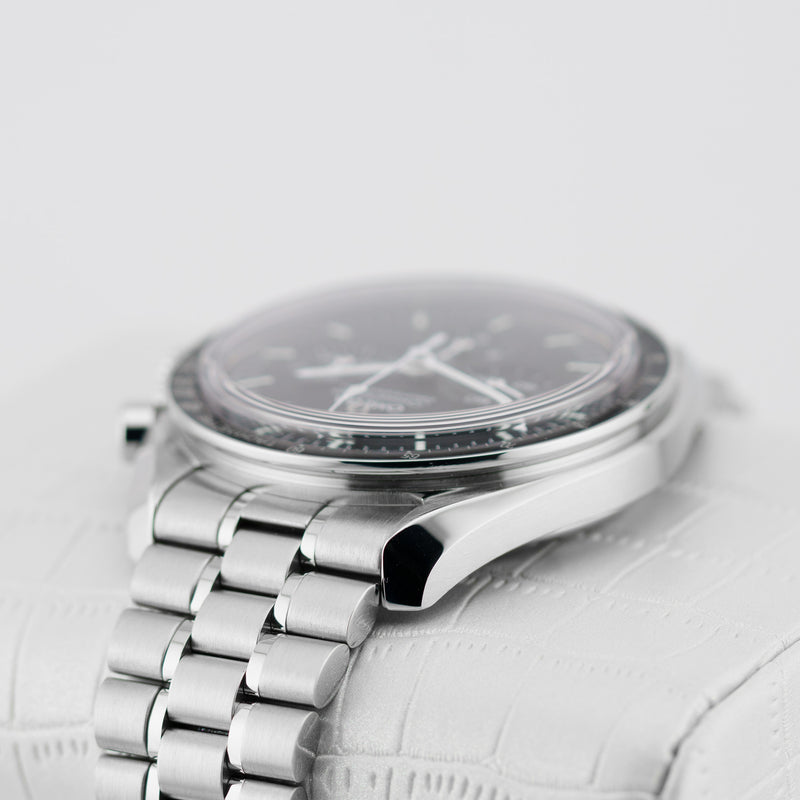 Omega Speedmaster Professional "Moonwatch" - Ref. 310.30.42.50.01.002 - 42mm Stainless Steel - Sapphire Sandwich
