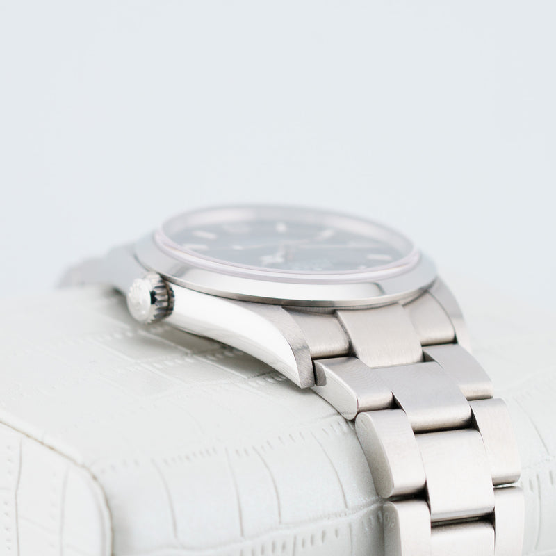 Rolex Explorer - Ref. 114270 - 36mm Stainless Steel - Excellent Neo-Vintage Example with Papers