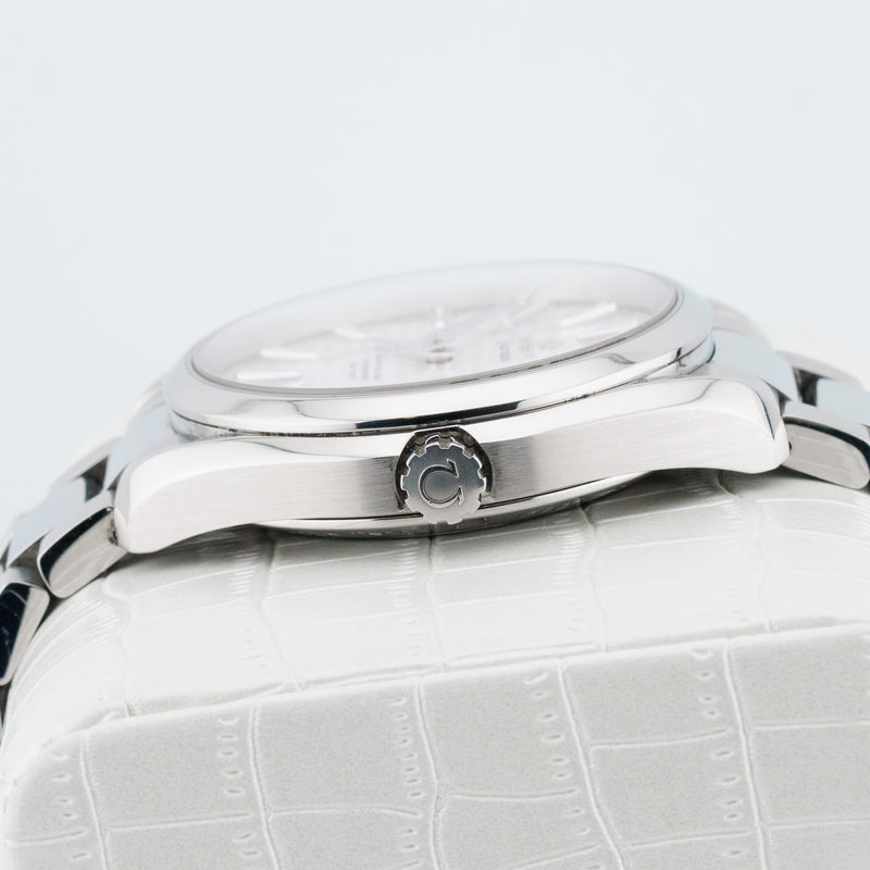Omega Aqua Terra - Ref. 231.10.42.21.02.006 - 41.5mm Stainless Steel - Exclusive for the Japan Market