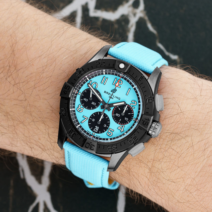 Avenger B01 Chronograph 42