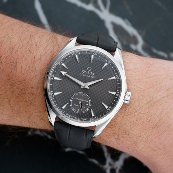 Front view of the Omega Aqua Terra 231.13.49.10.06.001 watch featuring a stainless steel case, 49.2mm size, and a classic dial design.